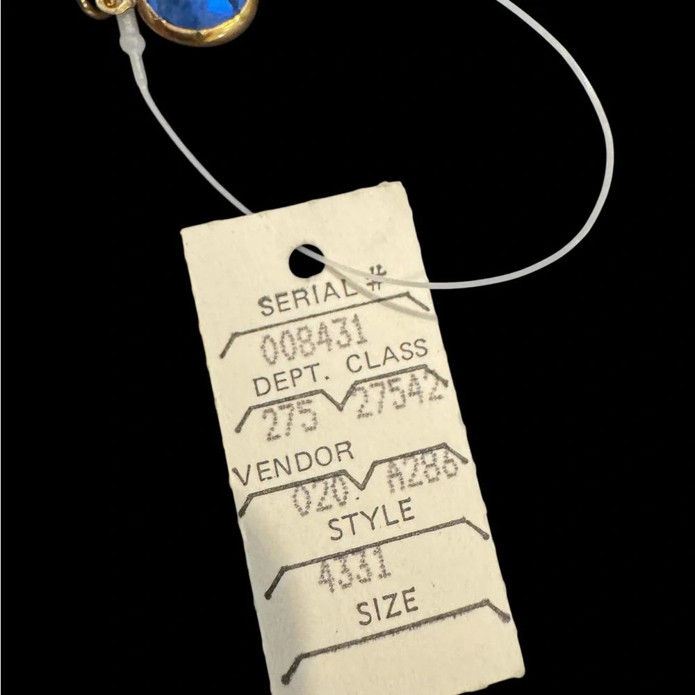 Chanel vintage 1981 Chicklet Necklace in Sapphire-blue. - Picture 8 of 8